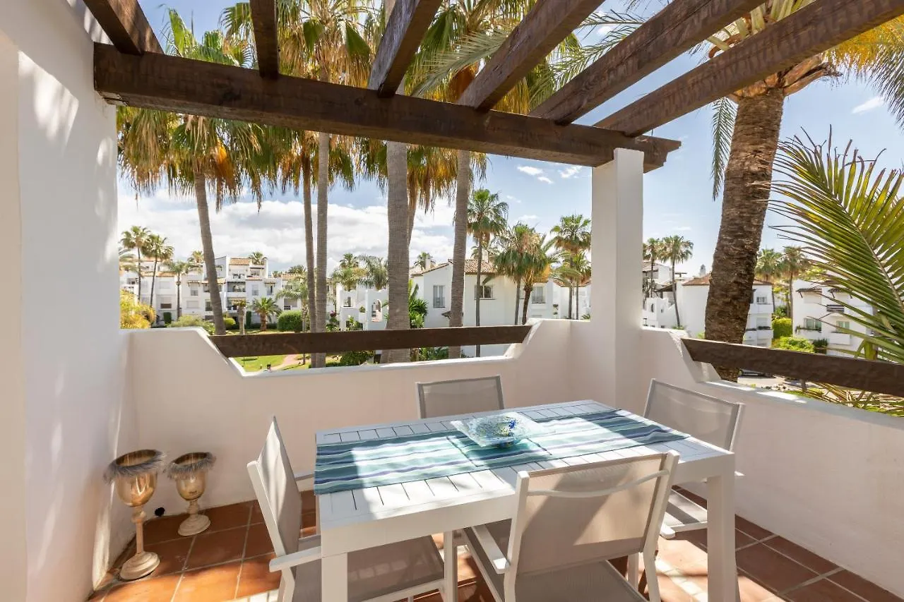 Nobble Apartment Costalita إِستيبونا