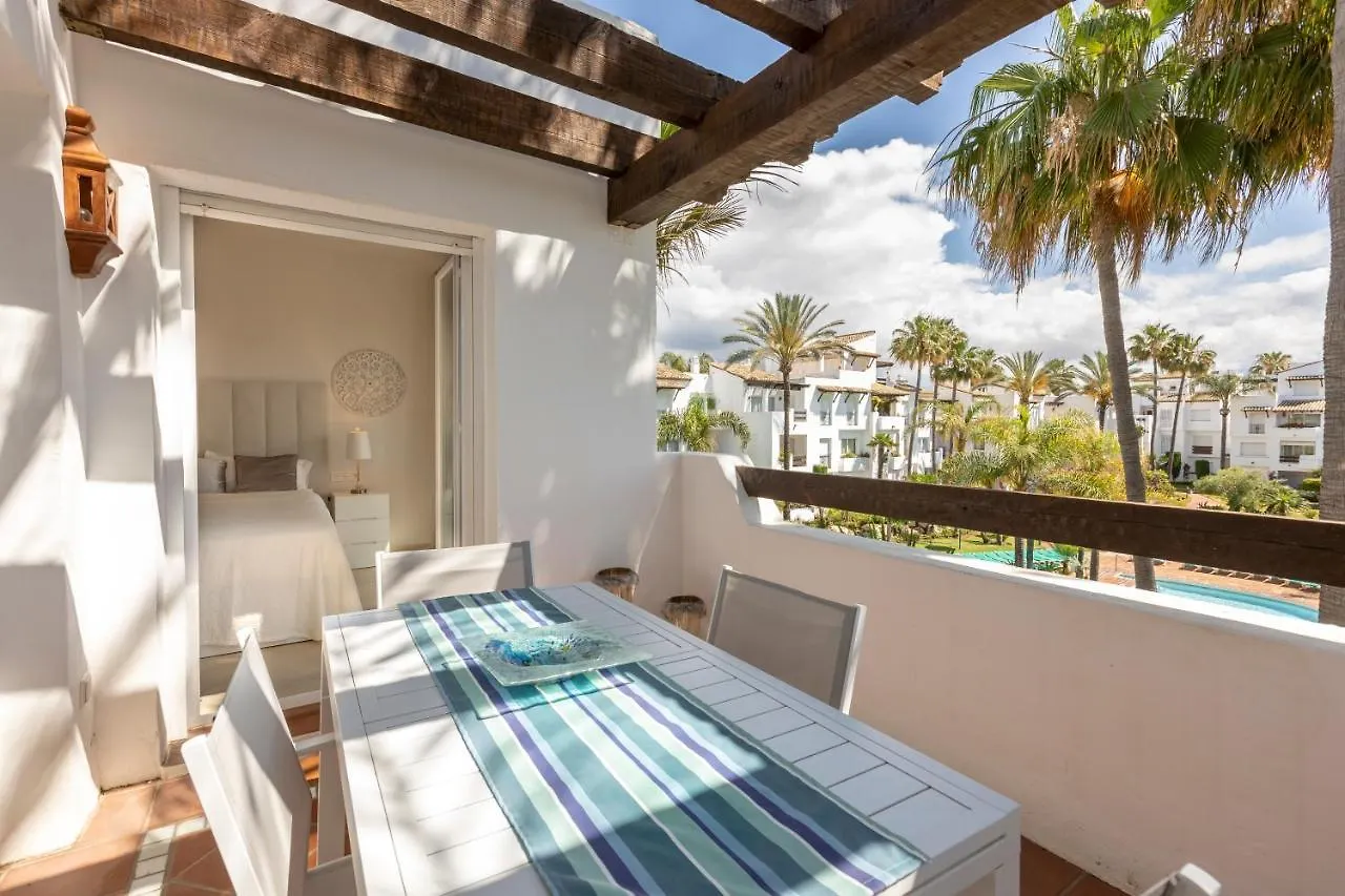 Nobble Apartment Costalita إِستيبونا